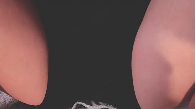 AndraCyruss' Live XXX Chat