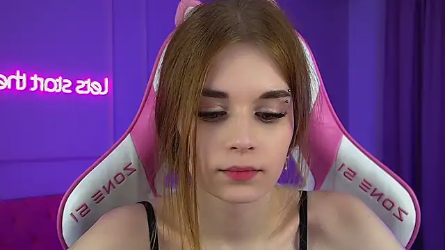 Chat +18 de MelissaBauch ao vivo