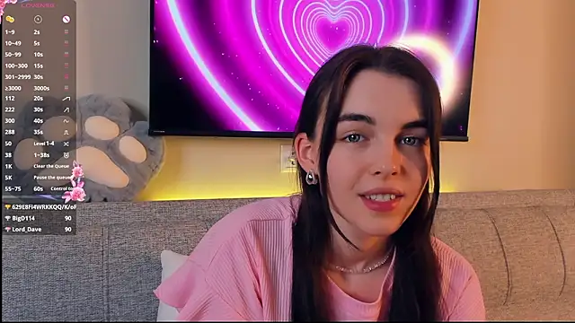 MirnaTellado élő XXX-chatje