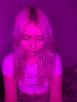 Blondie_Sofia_Essexbabe: απευθείας συνομιλία ΧΧΧ