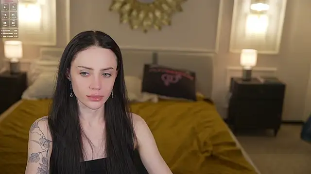 Sara_Tranquil Chat XXX live