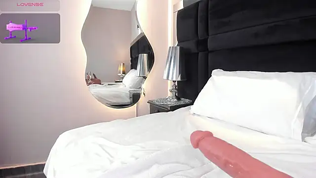 CarolineLee_ Live XXX-chat