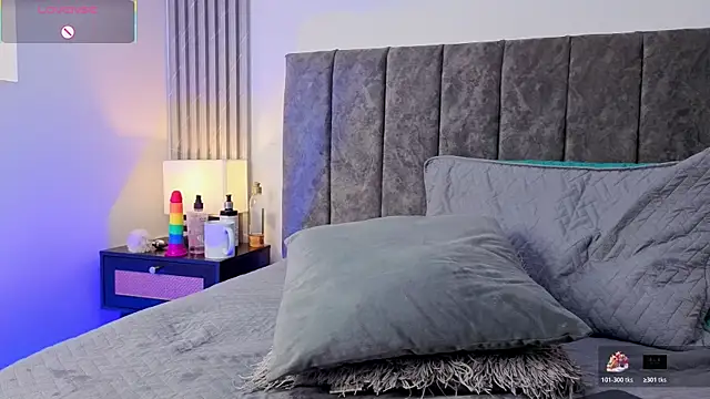 Ema_Stone65: онлайн-секс-чат