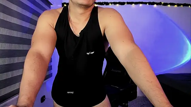 ransoj Live XXX-chat