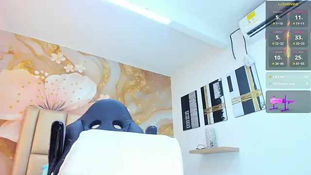 NahomiWalker_'s Live XXX Chat