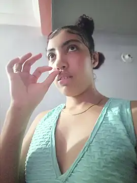 Morepeka's Live XXX Chat