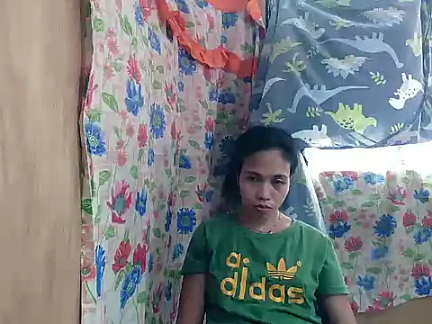 Živý XXX chat PinaySkinnyGirl