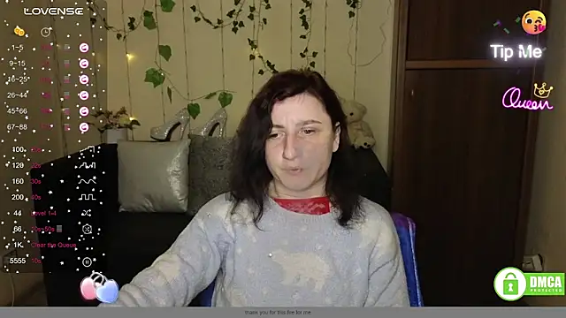 Muse_kitty_jeniaのライブXXXチャット