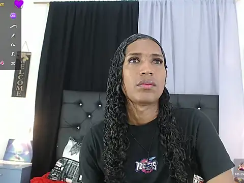 Show de Mia_Coock na webcam