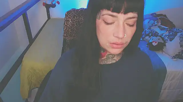 دردشة VampGirl1 الجنسية المباشرة