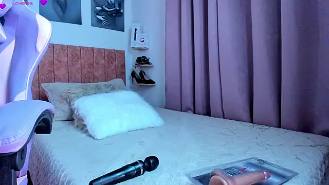 Онлайн чат XXX SamanthaBeltran