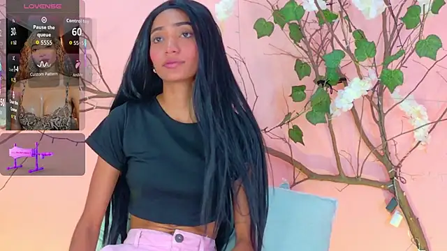 Charlotte_Love10 – Live XXX-chat