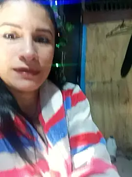 laurahotdirty: онлайн-секс-чат