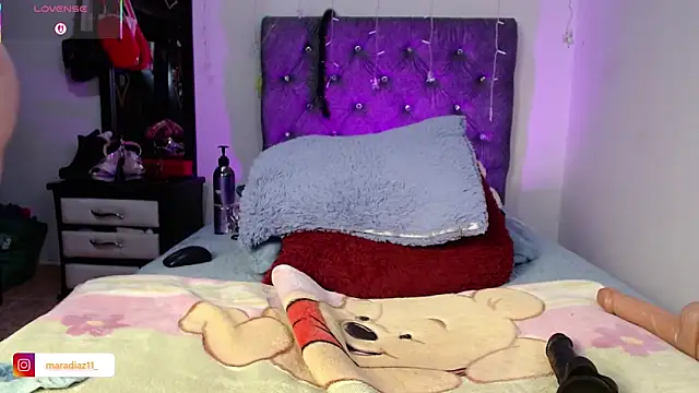 XXX chat uživo modela MaraDiaz11