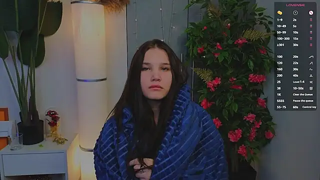 EnidRitzel: онлайн-секс-чат