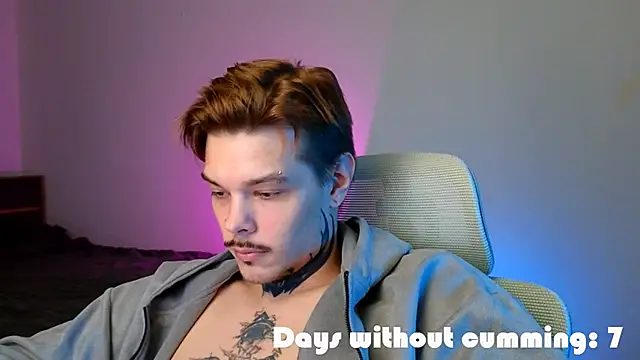 DENIS_HERE 网络视讯表演