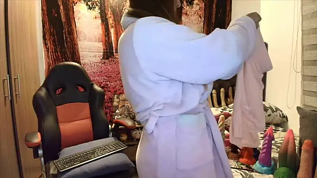 sofia23dirty 即時 XXX 聊天