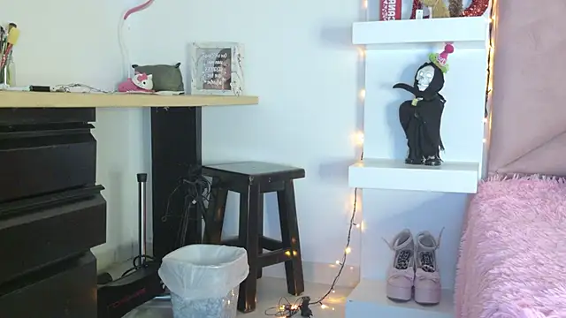 eva_sin18's Live XXX Chat