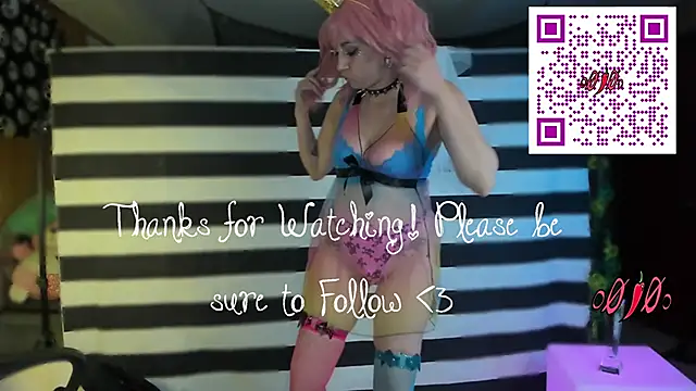 o0pepper0o Show in webcam