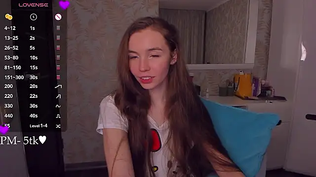 YonaBones Live XXX-chat