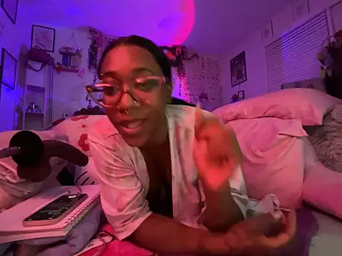 VixenCapri's Live XXX Chat