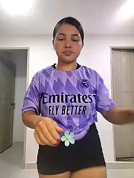 Eimy-04's Live XXX Chat