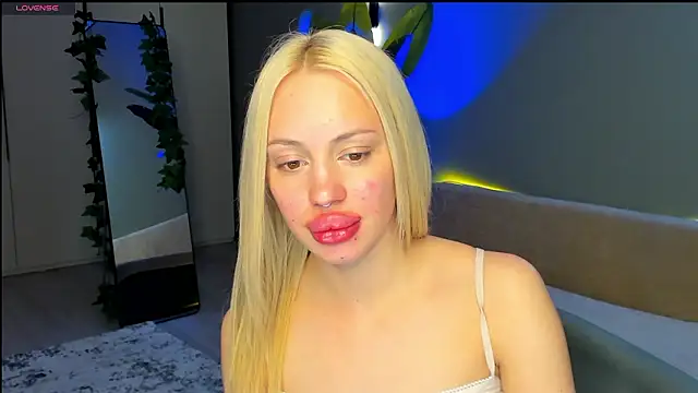 Luna_Beverly's Live XXX Chat