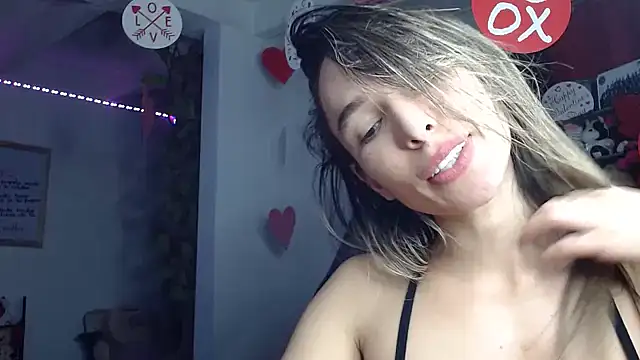 Niky_777 Live XXX-Chat