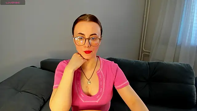 MewStella – Naživo XXX chat