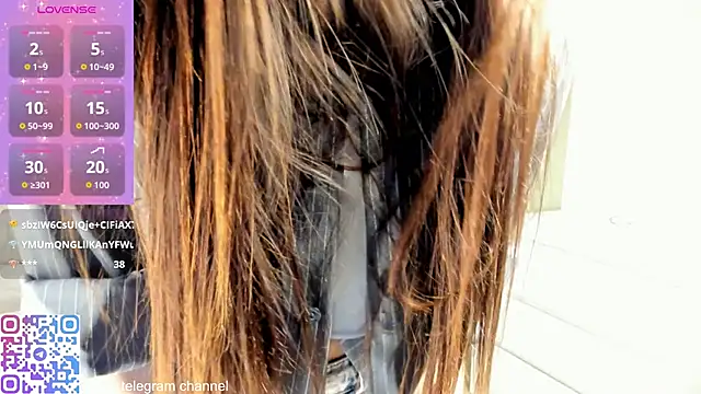 XXX chat uživo modela LareeGuzzo