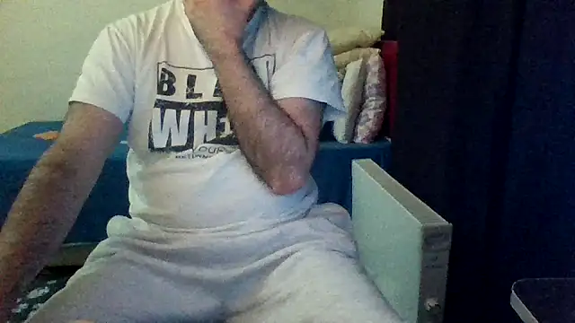 st206boy Adlı Modelin Web Kamerası Şovu