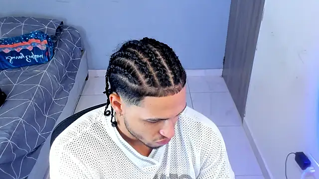 Czat XXX na żywo – Kris_Khalifa69