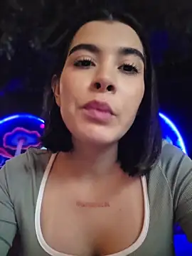 Sweetnahoxxx's Live XXX Chat