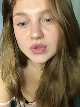 Czat XXX na żywo – Emaline_Fane