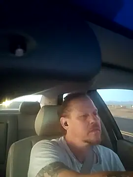 yourMasterisBored élő XXX-chatje