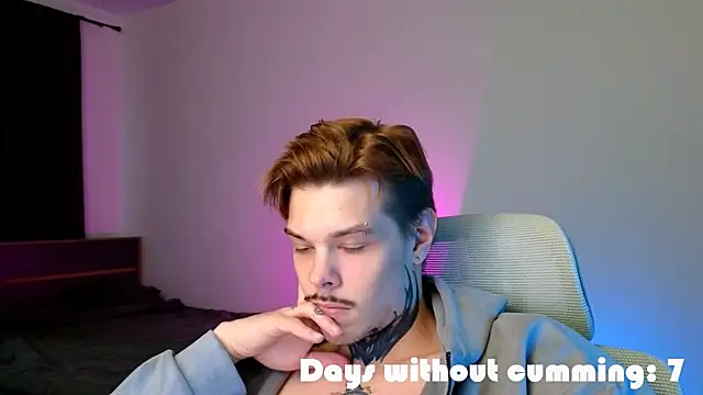 DENIS_HERE: онлайн-секс-чат