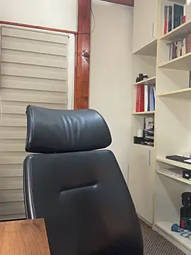 MiriamDelyn Live XXX-Chat