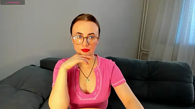 MewStella élő XXX-chatje