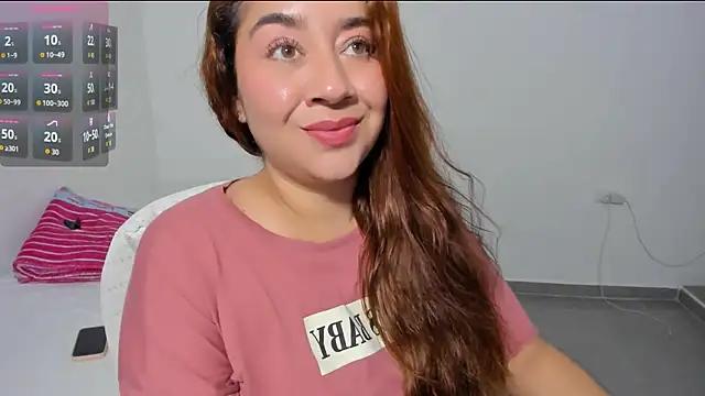 naive_natty10 – Live XXX-chat