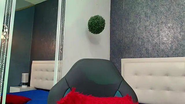 Cloeandtyfanny Chat XXX in diretta