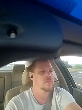 yourMasterisBored: вебкам-шоу