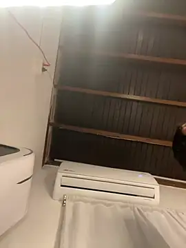 NINA_ROSEE397のライブXXXチャット