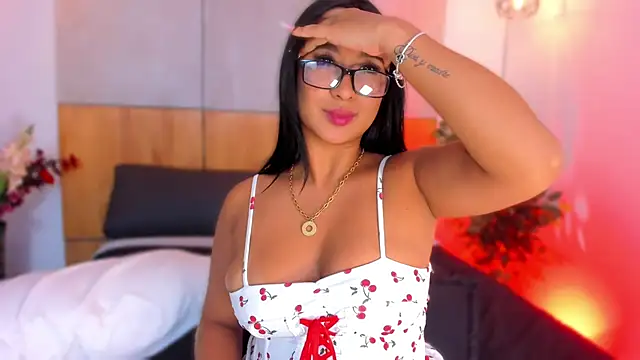 BellaHarllowのライブXXXチャット