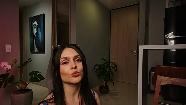 Chat XXX ao vivo de Danna-Saenz