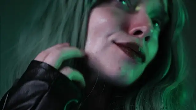 XXX chat uživo modela ginger_hugs