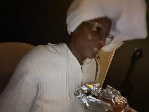 wynterheat: онлайн-секс-чат