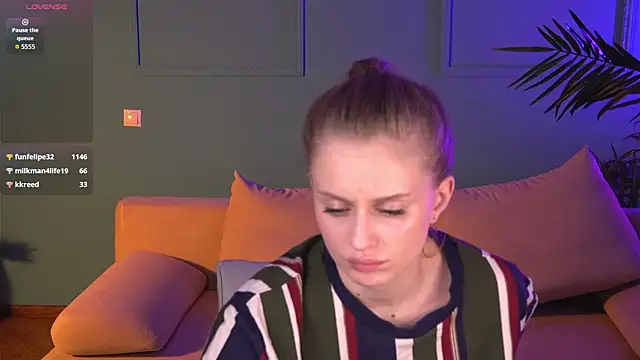 Mickey_Milk live XXX chat