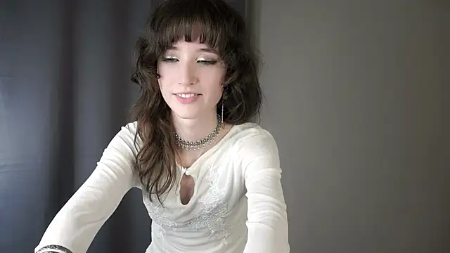 XXX chat uživo modela DellaLeck