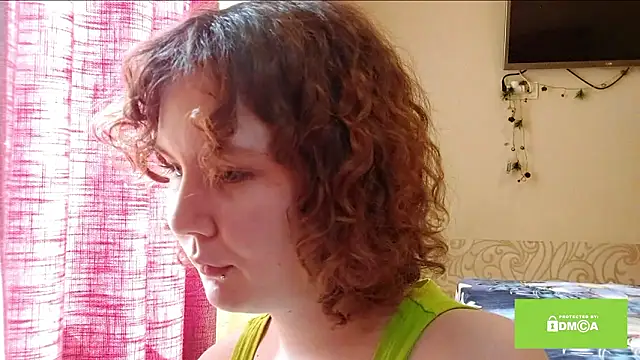 OlivaArashiro élő XXX-chatje