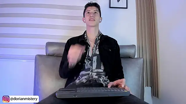 Živý XXX chat Dorianmistery2322_